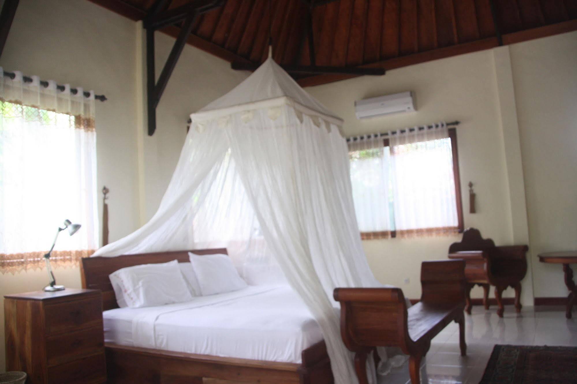 Hibiscus House Bali Hotell Pemuteran Exteriör bild